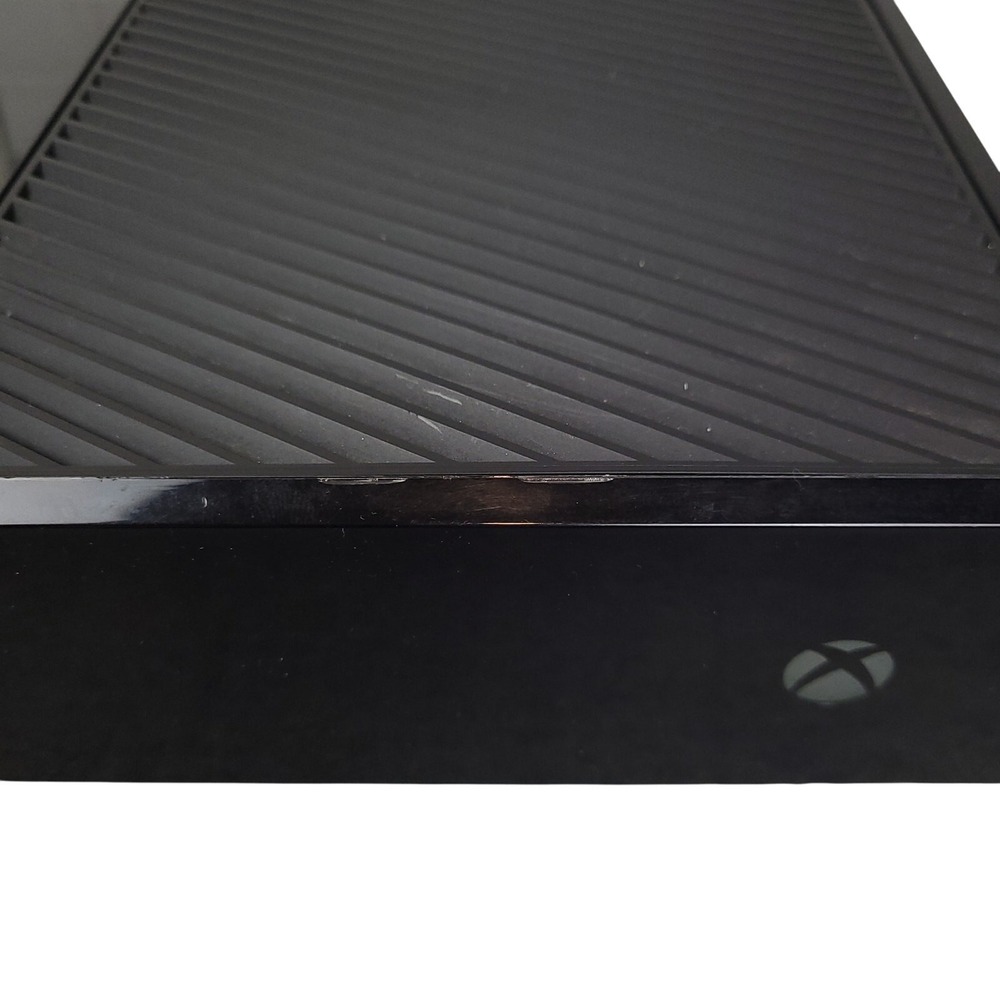 Microsoft Xbox One Console 500GB Black 1540 w/ Madden 17 NBA 2K17 & Watch Dogs 2 - Picture 3 of 16